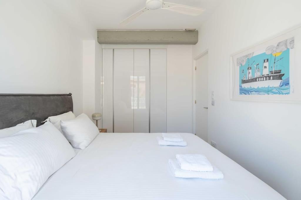 Bright & Airy 2Bd Apt Close To National Garden Athén Kültér fotó