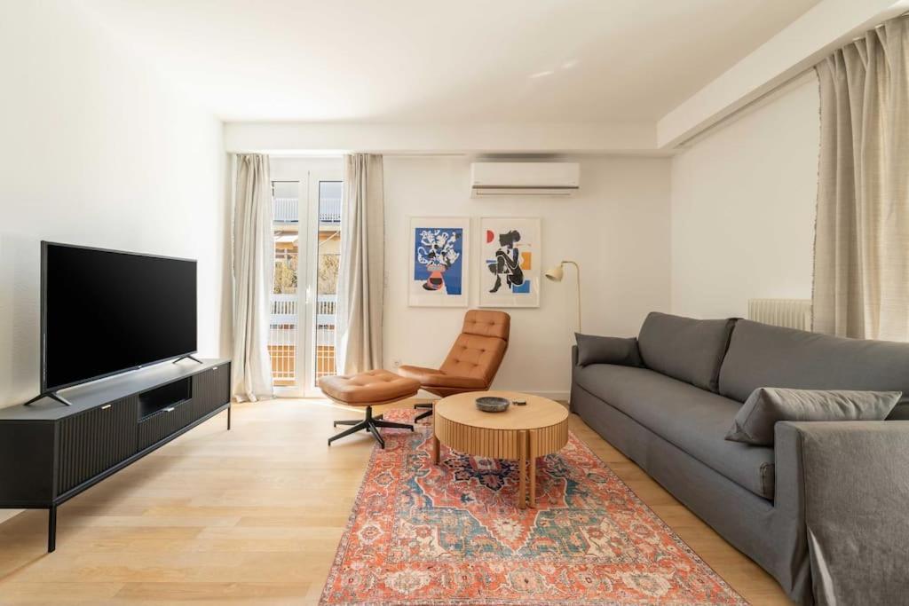 Bright & Airy 2Bd Apt Close To National Garden Athén Kültér fotó